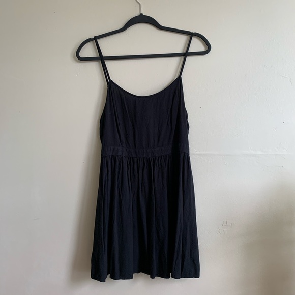 Black mini dress - Picture 1 of 6